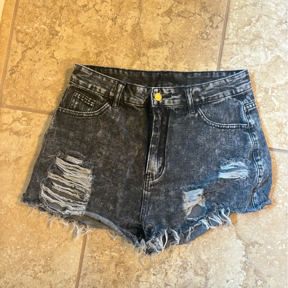 Jean distressed shorts